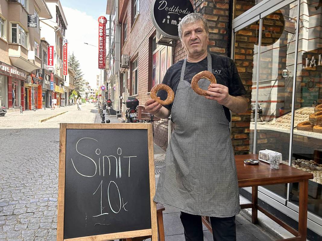 Eskişehir'de simidin fiyatını duyan o fırına koşuyor! Patron çıldırdı, yok pahasına satıyor 10